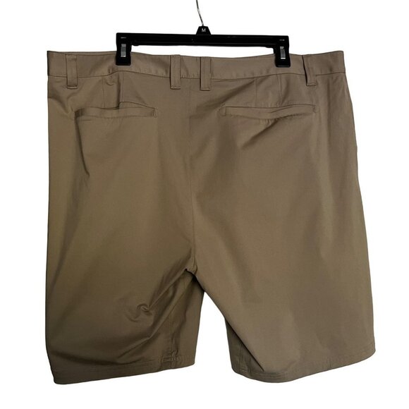 Rhone Men's 9" Commuter Shorts Size 40 - Picture 2 of 6